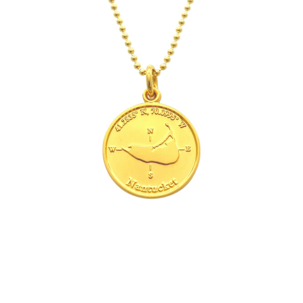 Small Colby Davis Gold Nantucket Charm in Gold Vermiel