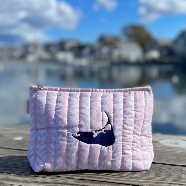 Nantucket Quilted Make Up Bag in Pink