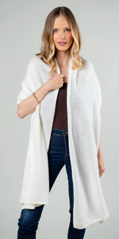 Cashmere Lightweight Travel Wrap in Ivory