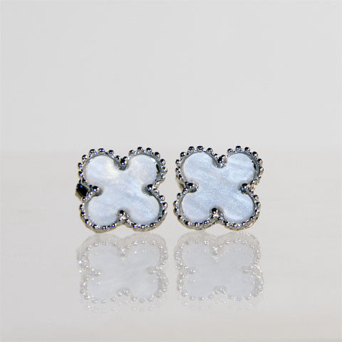 Medium Silver Mother of Pearl Quatrefoil Stud Earrings