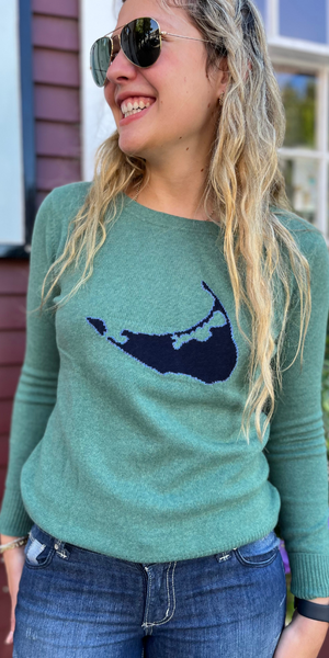 Nantucket Island Cashmere Sweater in Aspen  lol