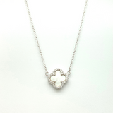 Medium Mother of Pearl Quatrafoil Necklace in Silver